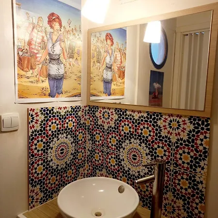 Apartment Bohemian Break With Balcony Overlooking Mont Saint Clair